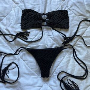 Acacia Black Crochet Set